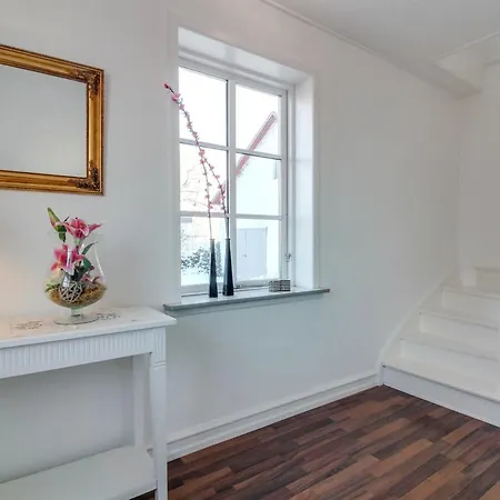 Fraþulf - 6km From The Sea By Interhome